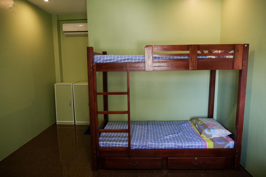 Luzmin Bh - Cottages And Bungalows Oslob Bilik gambar